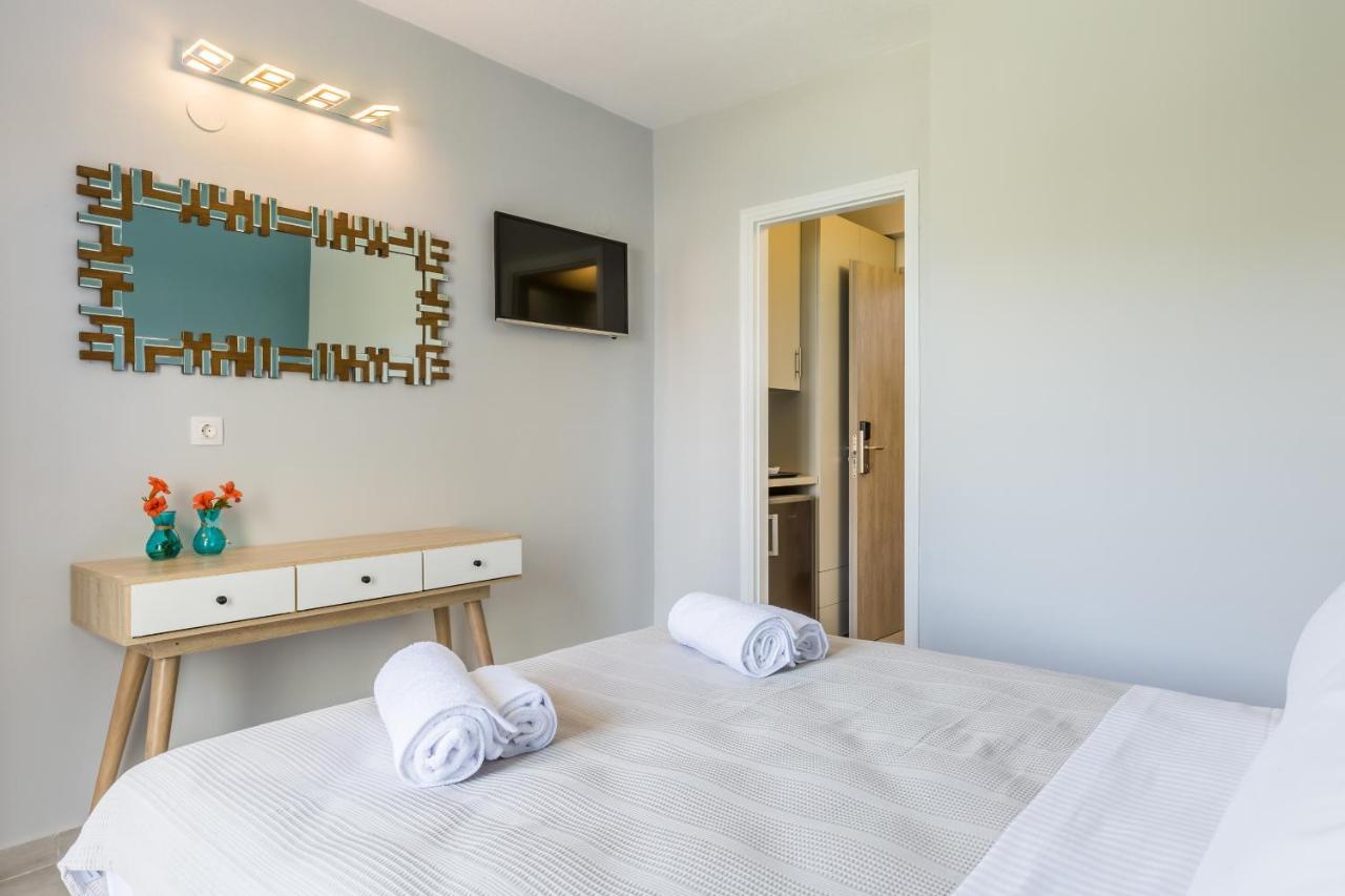 Olia Aparthotel Skopelos